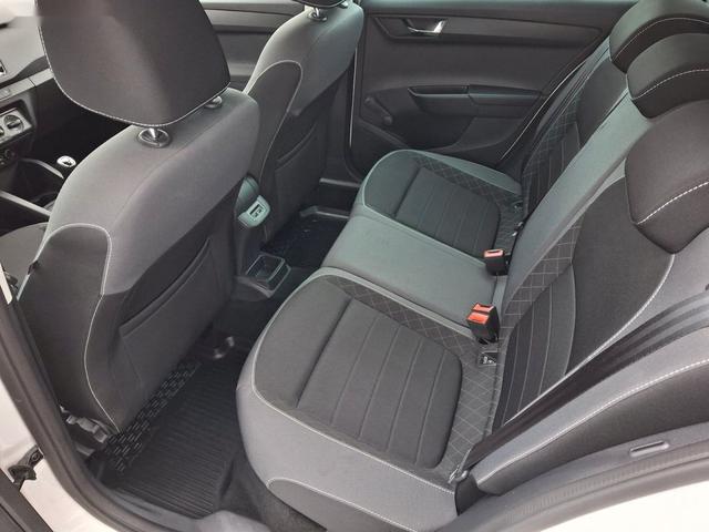 Skoda Fabia Combi 1.0 TSI 70kW Ambition Top MT 