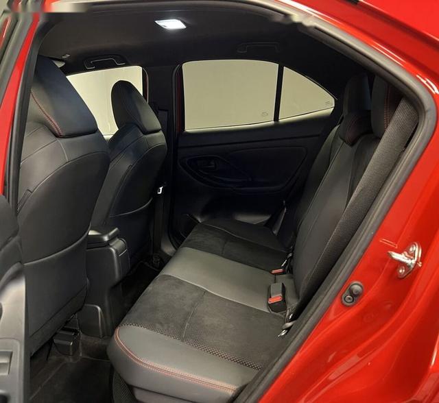 Toyota Yaris Cross 1.5 Hybrid 96kW GR SPORT TECH AT 