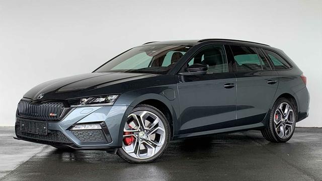 Skoda Octavia Combi - IV 1,4 TSI DSG RS ACC DAB LED NAVI RFK PANO