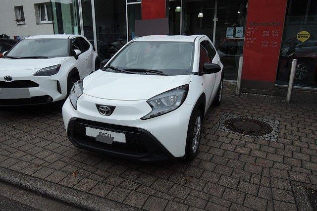 Toyota Aygo X - Play (AB7)