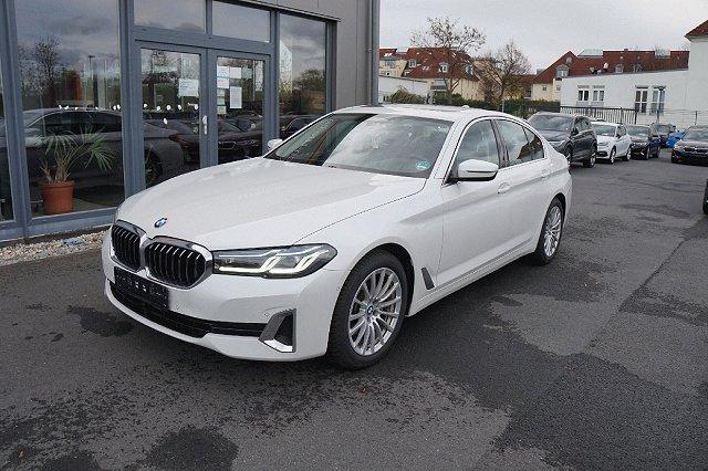 BMW 5er - 520 d Luxury Line*UPE 75.320*HeadUp*Glasdach*AHK