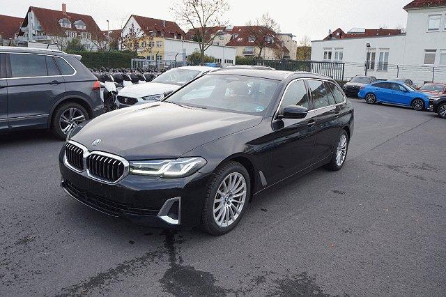 BMW 5er Touring - 520 d xDrive Luxury Line*UPE 78.123*Pano
