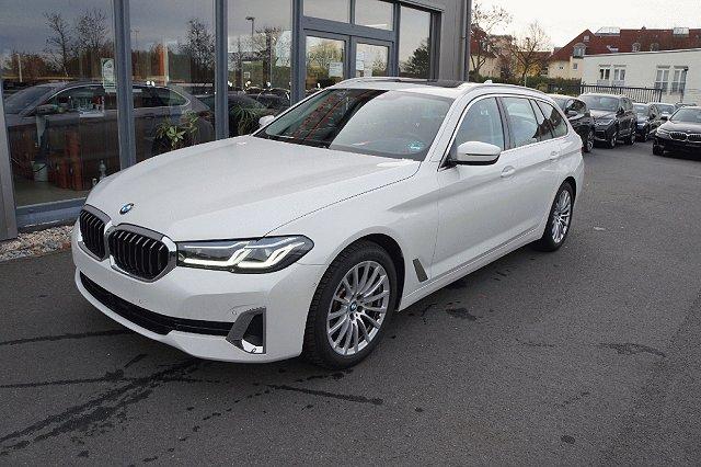 BMW 5er Touring - 530 i Luxury Line*UPE 75.630*HeadUp*Pano