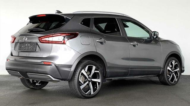 Nissan Qashqai - II 1,3 DIG-T DAB LEDER NAVI RFK PANO SHZ