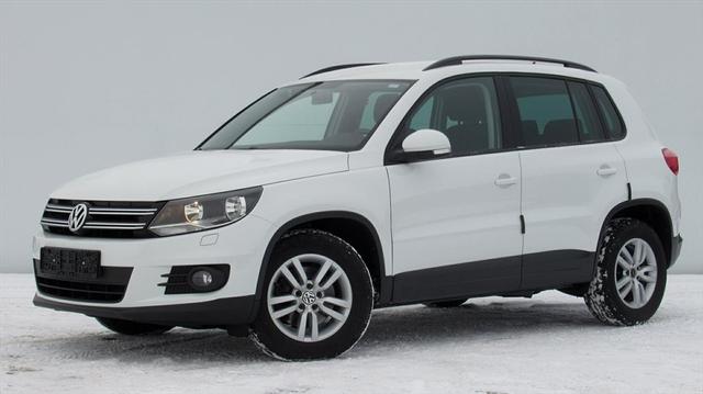 Volkswagen Tiguan - 2,0 TDI AHK ALU KA PDC SHZ NEBEL TEMPOMAT
