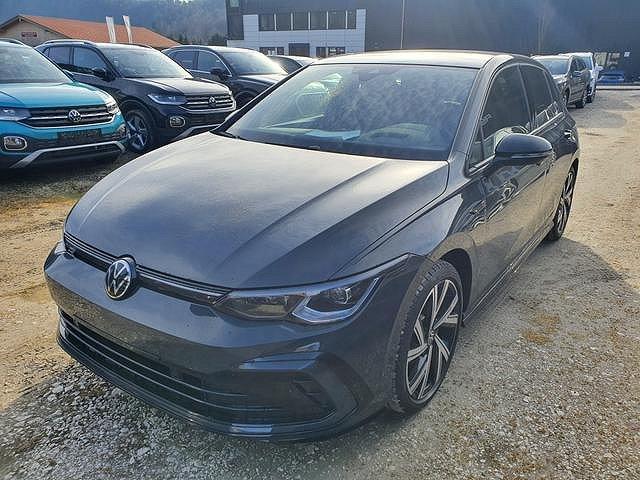 Volkswagen Golf - R-Line HuD,Pano,DiscoverPro,AHK 110 kW (150 PS)...