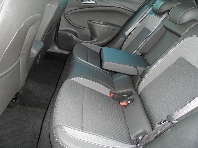 Opel Astra Lim. 1,2 Elegance+LED+Alu+Sitzheizung+Navi 