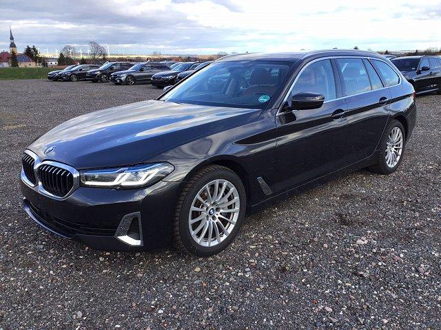 BMW 5er Touring - 530 d Luxury Line*UPE 81.460*Pano*AHK*