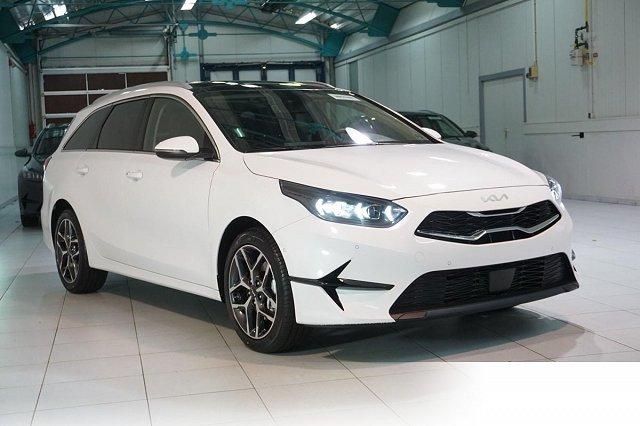 Kia Ceed Sportswagon - SW 1.5 T-GDI DCT7 PLATINUM MJ23 GLASDACH