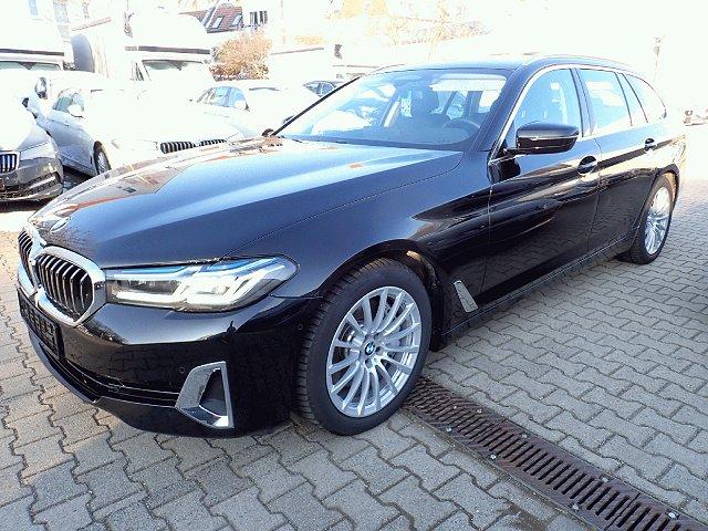 BMW 5er Touring - 530 d Luxury Line*UPE 83.910*Stdhzg*Pano