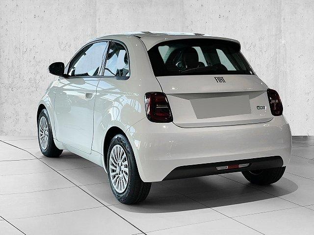 Fiat 500 - E Action Radio Winter Paket, Apple Carplay, Android Auto, 12 Monate Haltefrist