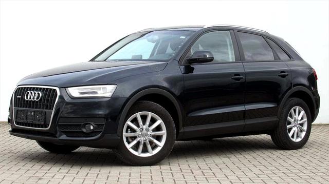 Audi Q3 - 2,0 TSI quattro ALU KA PDC SHZ TEMPOMAT XENON
