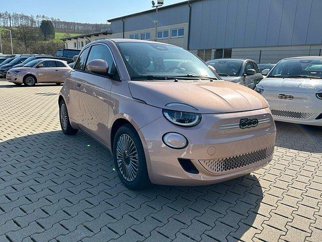 Fiat 500e - Style-Paket Tech-Paket