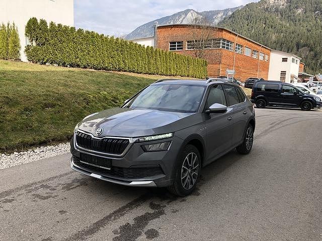 Skoda Kamiq - ScoutLine LED, Tempomat, Kamera 5 Jah...