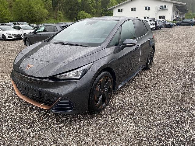 Cupra Born - e-Boost 170KW 77 KWh, Nav, ACC, R-Ca...