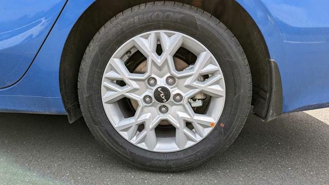 Kia Ceed Sportswagon - III SW 1,5 T-GDI ALU DAB KAMERA LHZ PDC SHZ TOUCH
