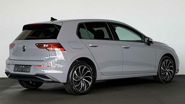 Volkswagen Golf - VIII 1,5 eTSI DSG Life ACC DAB LED NAVI RFK SHZ VIRTUAL