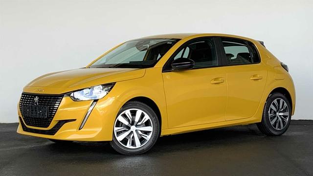 Peugeot 208 - II 1,2 PT Active DAB KLIMA PDC TEMPOMAT TOUCH
