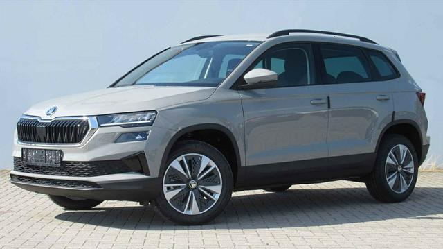 Skoda Karoq - 1,5 TSI DSG Style AHK LED LHZ NAVI RFK SHZ VIRTUAL