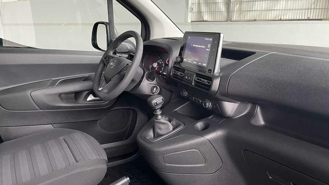Opel Combo Life 1,2 L1 Edition DAB NAVI PDC RFK TOUCH 