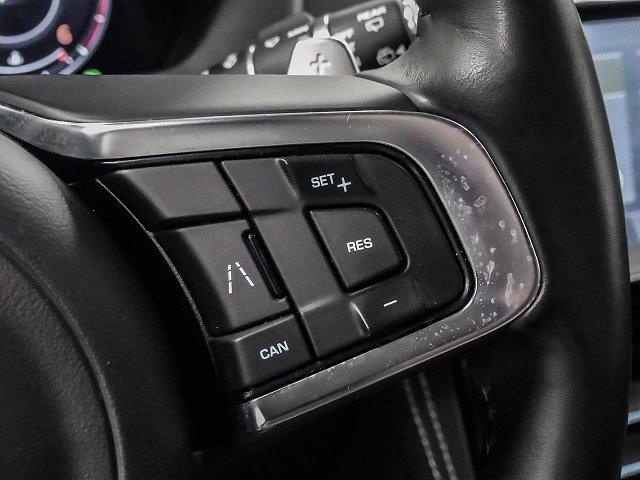 Jaguar F-Pace R-Sport AWD 30d EU6d-T Navi Soundsystem Meridian LED Scheinwerferreg. 