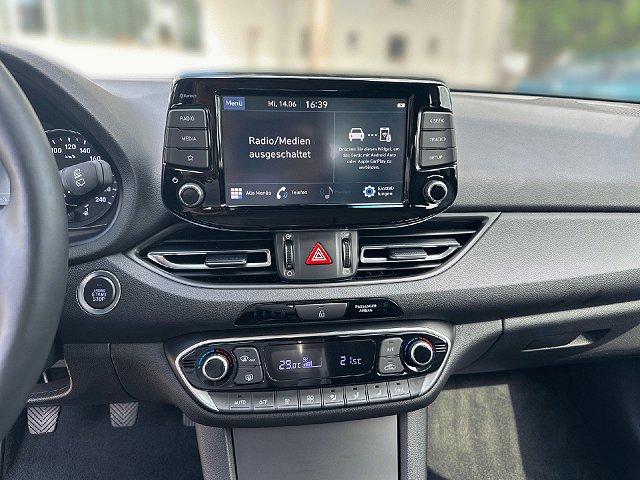 Hyundai i30 1.0 T-GDi Apple CarPlay+Kamera+SHZ+PDC+UVM+ Navi CarPlay Android Auto 