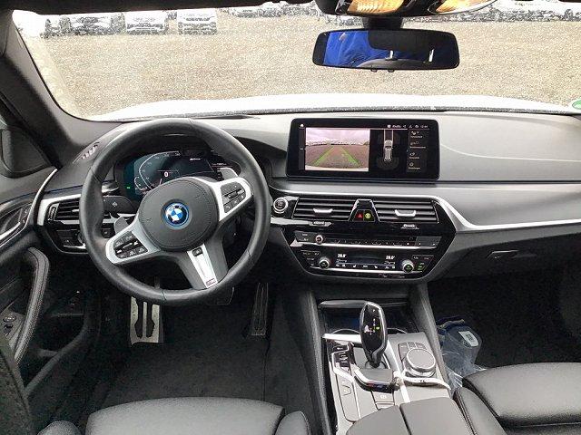 BMW 5er Touring - 530 e xDrive M Sport*UPE 82.970*HiFi*AHK