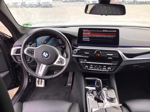 BMW 5er Touring - 540 i xDrive M Sport*UPE 88.940*HiFi*AHK