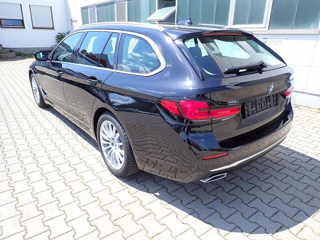 BMW 5er Touring 520 d Luxury Line*UPE 78.480*HeadUp*Pano 