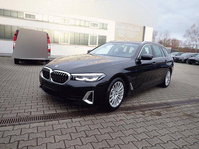 BMW 5er Touring - 530 i Luxury Line*UPE 79.090*HeadUp*Pano