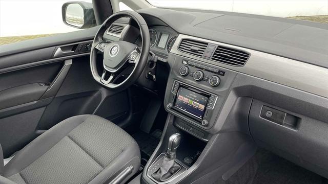 Volkswagen Caddy IV 2,0 TDI DSG Maxi 7- Sitzer AHK KA NAVI SHZ TOUCH 