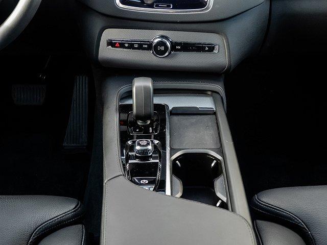 Volvo XC90 XC 90 Plus Bright AWD B5 Diesel EU6d 7-Sitzer Allrad AD StandHZG AHK digitales Cockpit 