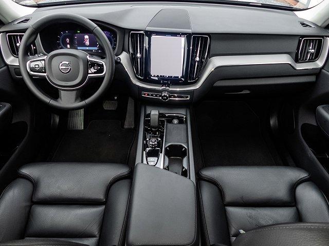 Volvo XC60 XC 60 Plus Dark 2WD B4 Benzin EU6d digitales Cockpit Memory Sitze Soundsystem LED 