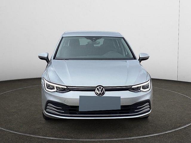 Volkswagen Golf VIII 1.5 eTSI DSG Life Navi,LED 