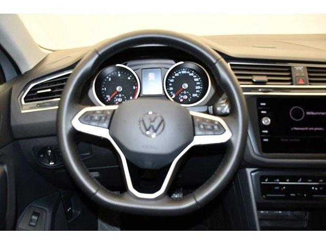 Volkswagen Tiguan 2.0 TDI Life Stand/AHK/ACC 