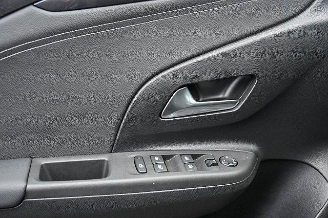Opel Corsa 1.2 (75PS)ELEGANCE+NAVI+KLIMAAUTO+GJR+SHZ+LR 
