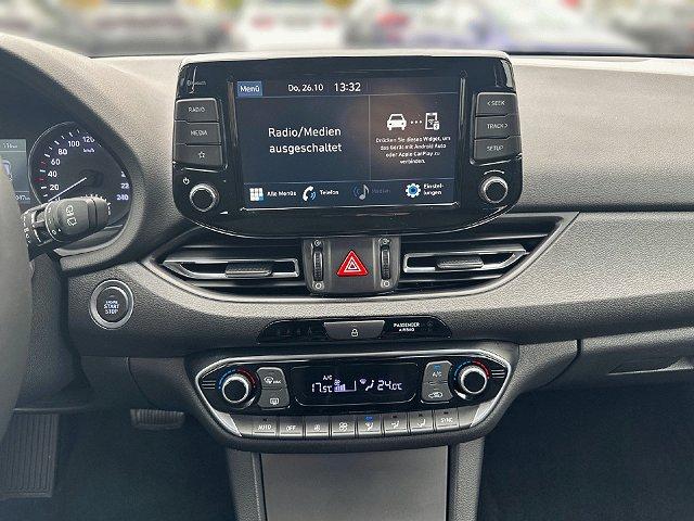 Hyundai i30 1.0 T-GDI +CARPLAY+RFK+KLIMA+SHZ+PDC+TEMPOMAT+RADIO+UVM 
