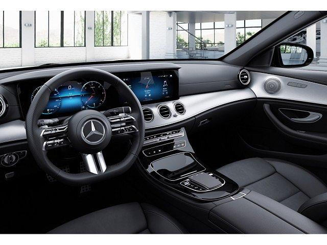 Mercedes-Benz E-Klasse E 200 d T AMG Sport AHK LED Navi Kamera Sounds. 