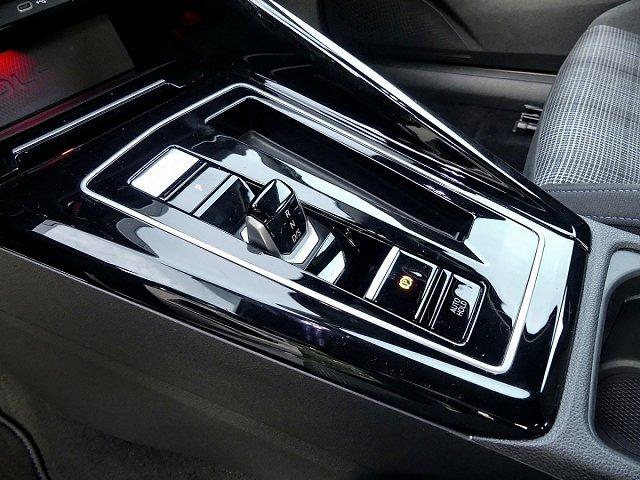 Volkswagen Golf GTE Black Style (IQ Light*Navi*Kamera) Hybr 