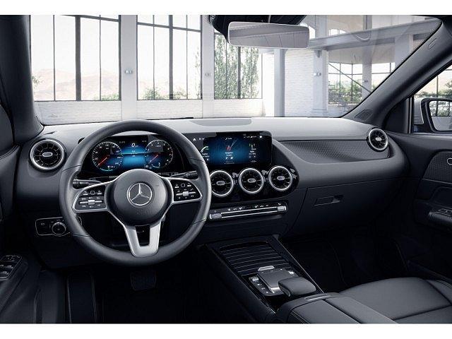 Mercedes-Benz GLA 180 Progressive AHK LED NAVI KAMERA SPURH. 