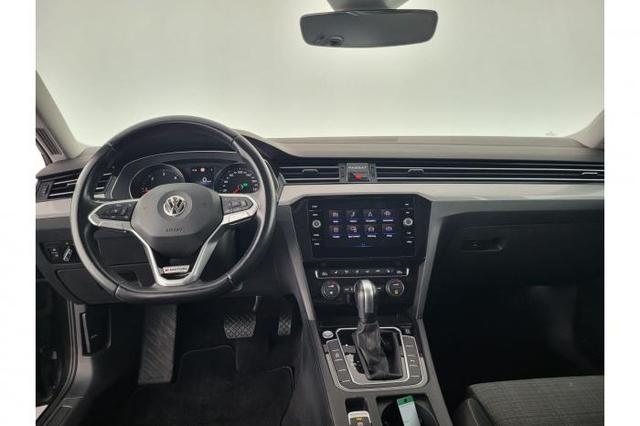 Volkswagen Passat Variant Business 2.0 TDI 4Motion *AHK*NAVI*ACC*LED*SHZ* 