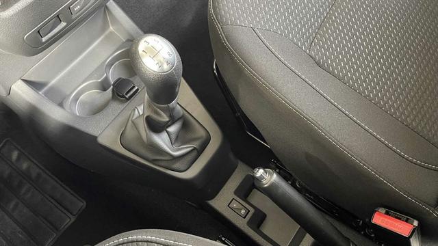 Dacia Dokker 1,6 SCe Comfort KLIMA BLUETOOTH RADIO NEBEL PDC 