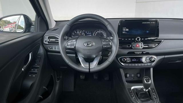 Hyundai i30 Kombi CW 1.5 T-GDi DAB KA LED LHZ NAVI PDC RFK SHZ 