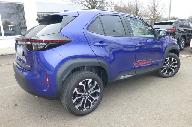 Toyota Yaris Cross Hybrid FWD Team Deutschland mit Paketen 