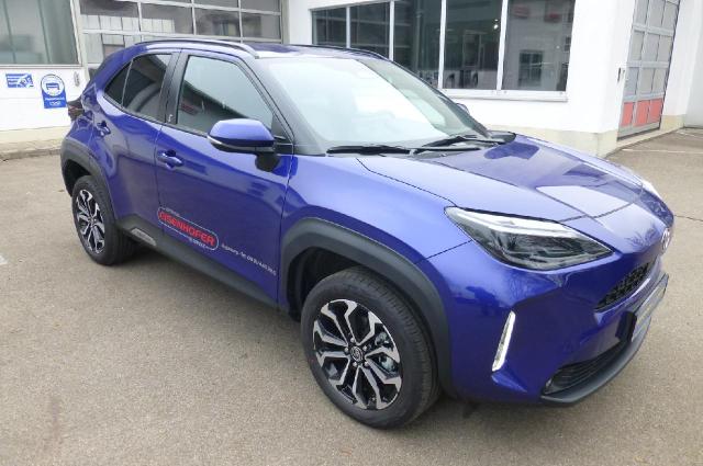 Toyota Yaris Cross Hybrid FWD Team Deutschland 