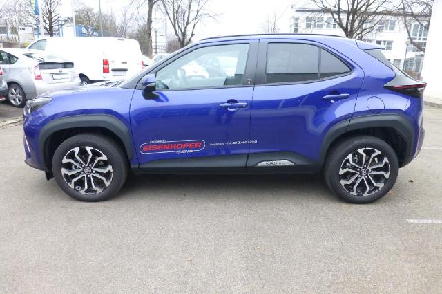 Toyota Yaris Cross Hybrid FWD Team Deutschland 