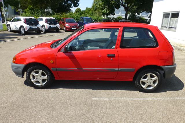 Toyota Starlet j 