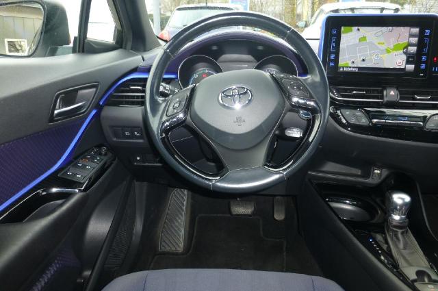 Toyota C-HR Hybrid C-ULT mit LED-Paket & Navi 