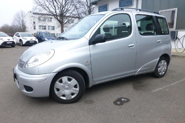 Toyota Yaris - 1.3 Sol