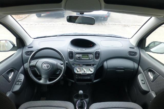 Toyota Yaris 1.3 Sol 